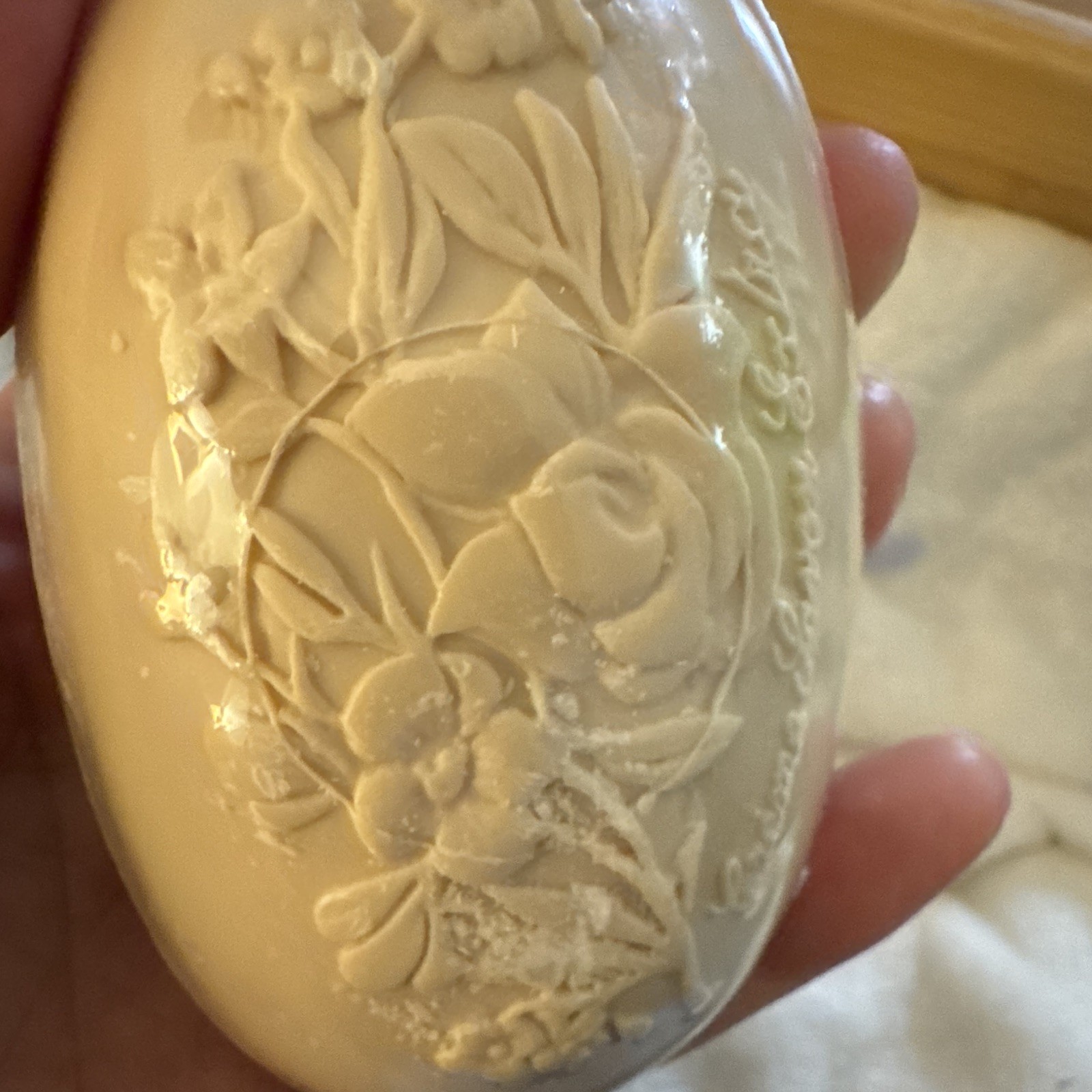 Rance 1795 Creme Savon Extra Scented Oval Floral Soap for Body & Hands 100g