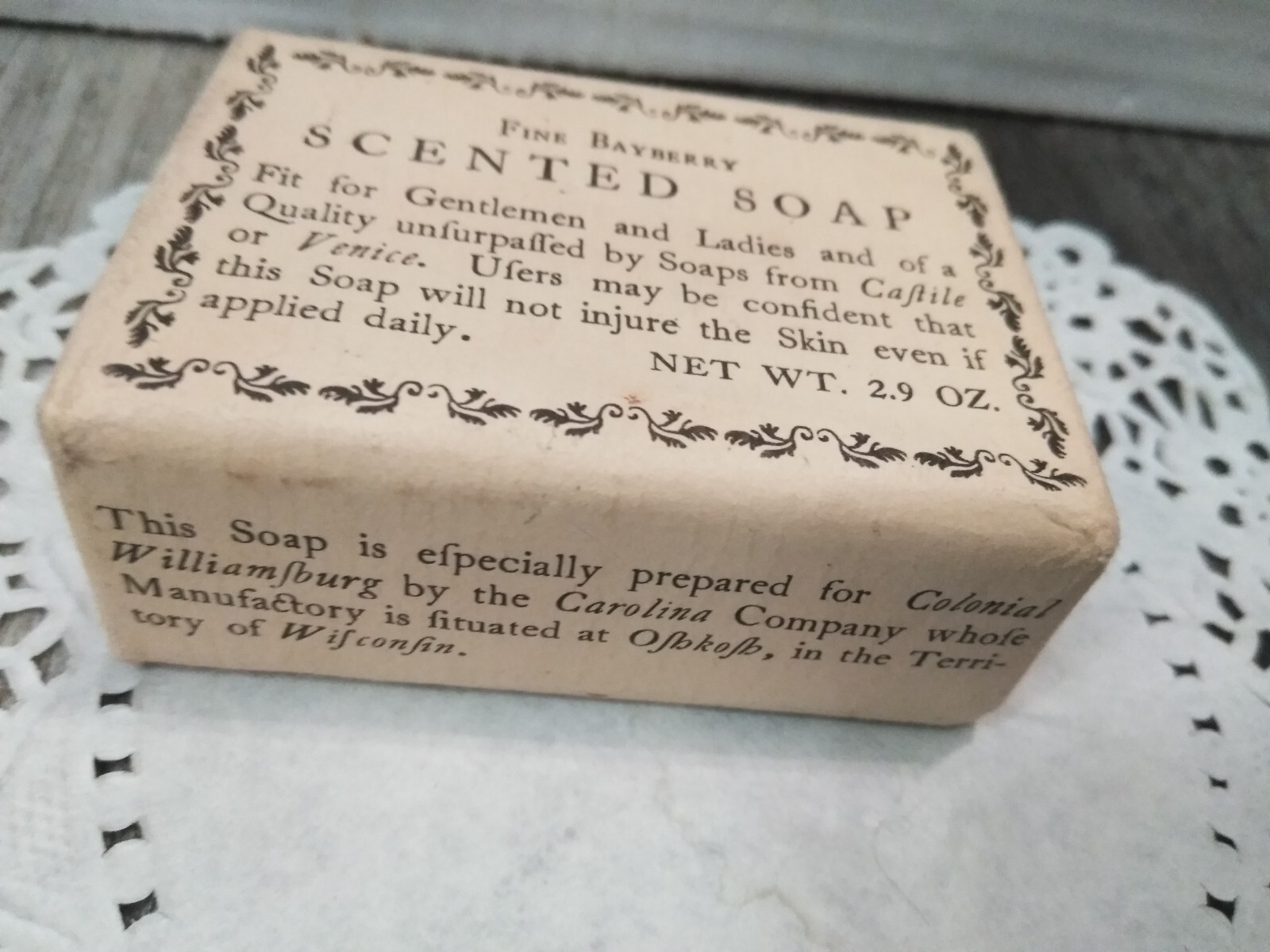 (1) CAFTILE OF VENICE GENTLEMEN AND LADIES FINE BAYBERRY SCENTED SOAP 2.9oz (new