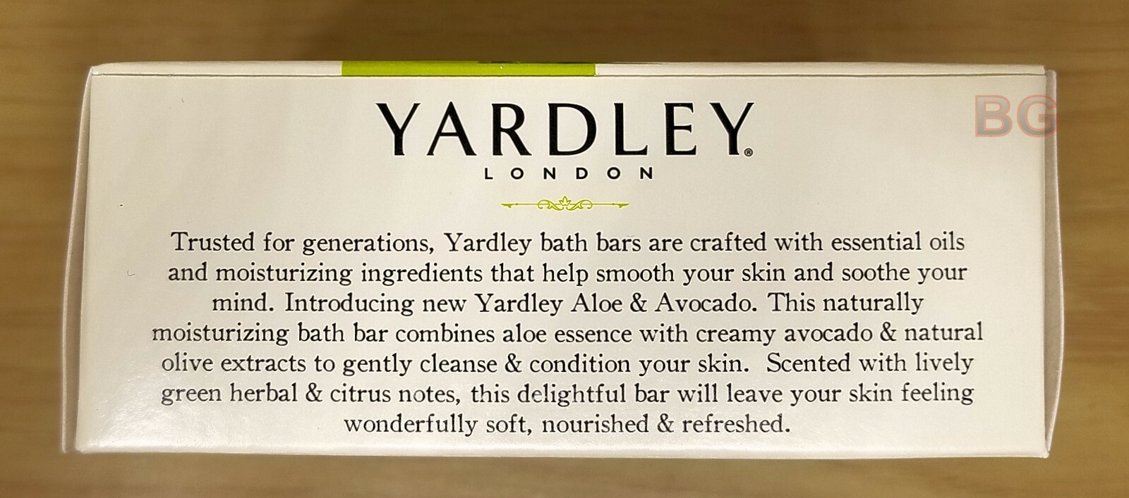 YARDLEY SOAPS 4.25 oz ALOE & AVOCADO Skin Moisturizer 1 Bar New FREE Shipping