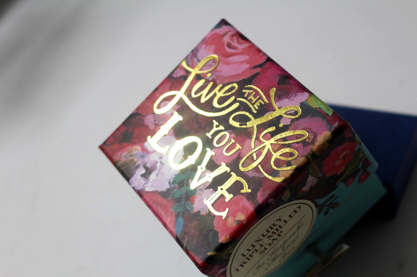 Punch Studio Rose Soap Music Box Plays Waltz of the Flowers Triple Milled Veg