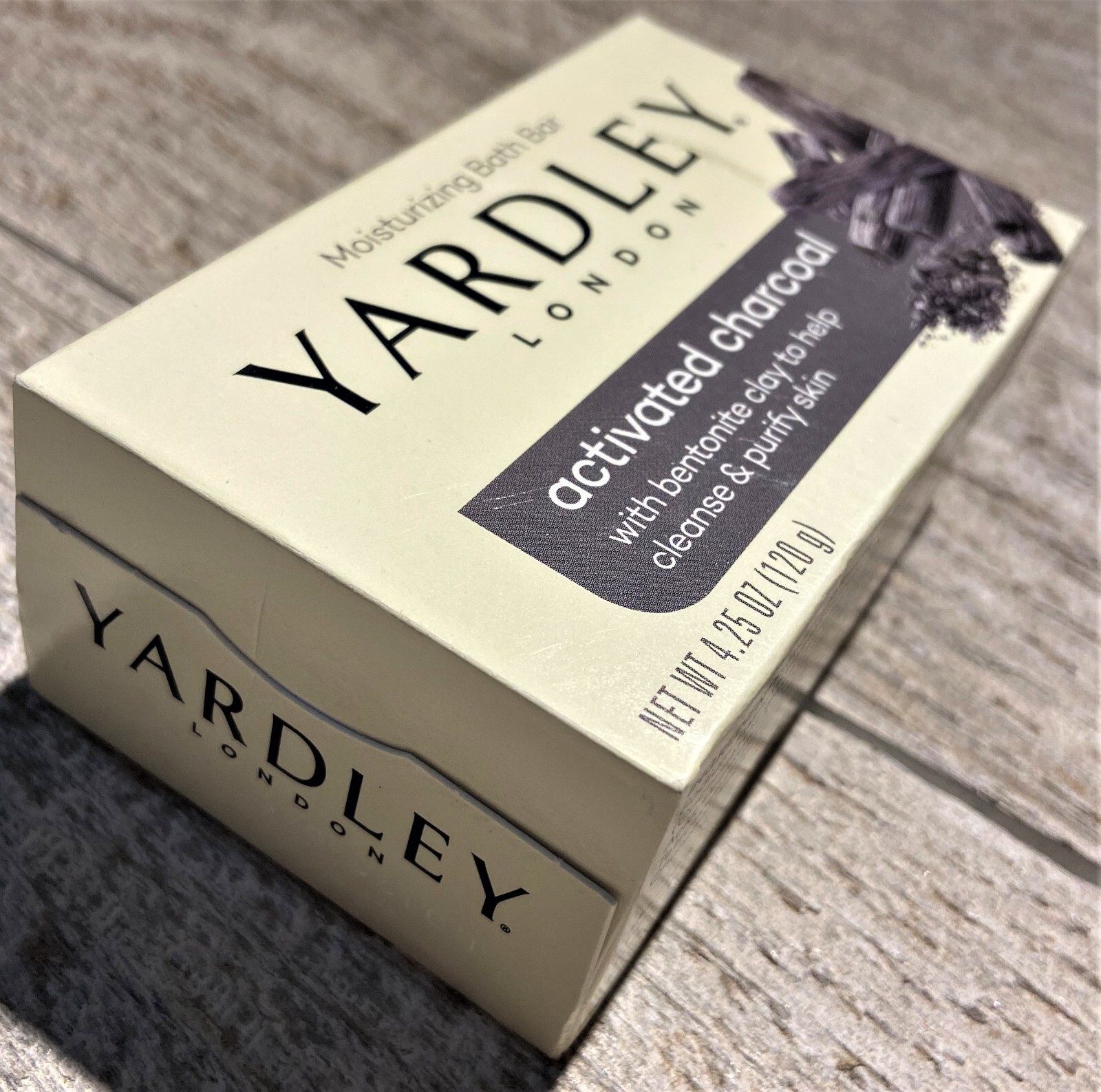 Yardley London Activated Charcoal W/ Clay Moisturizing Bar Soap – New 4.25 oz