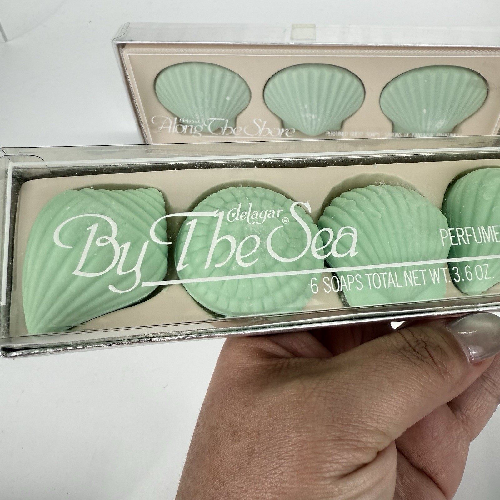 Vintage DeLaGar Mini Soaps Seashell Shaped Coastal Cottagecore Boxed Set Green