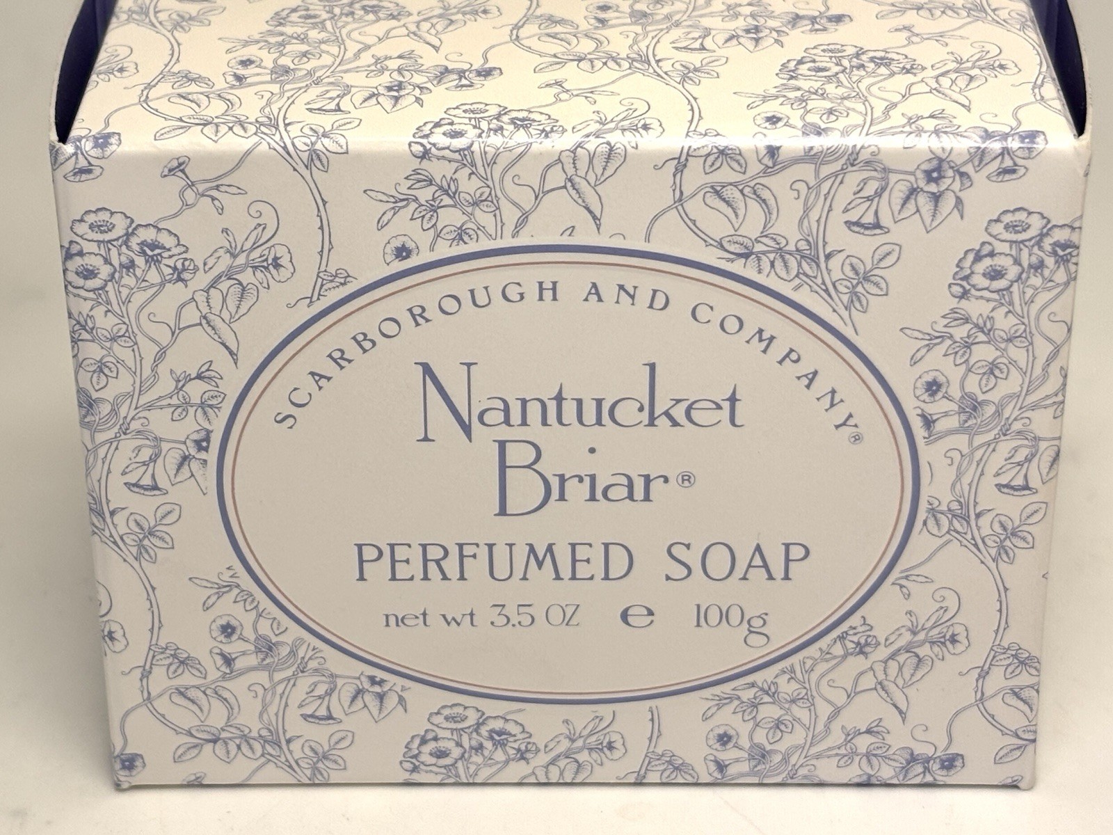 Scarborough & Company Nantucket Briar Perfumed Body Powder .75 oz, Soap, Satchel