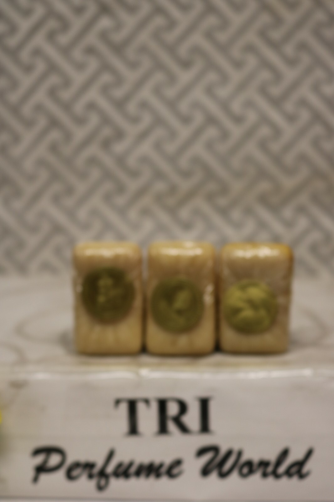 GUCCI No 3 Soap Lot of 3 x 1 oz. (30 g) = 3 oz. ( 90 g ) DISCONTINUED RARE
