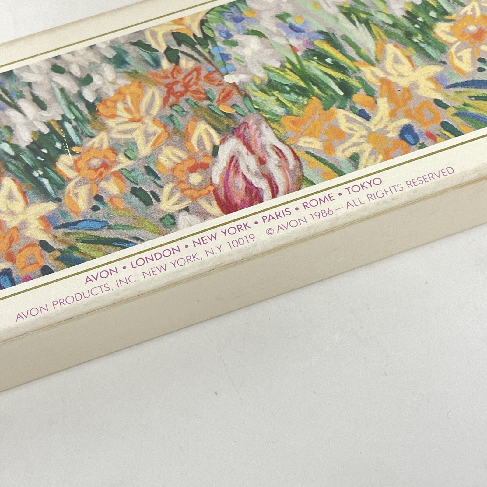 Avon Floral Fantasy Perfumed Guest Soaps 4 Oz Each Vintage 80s New Old Stock