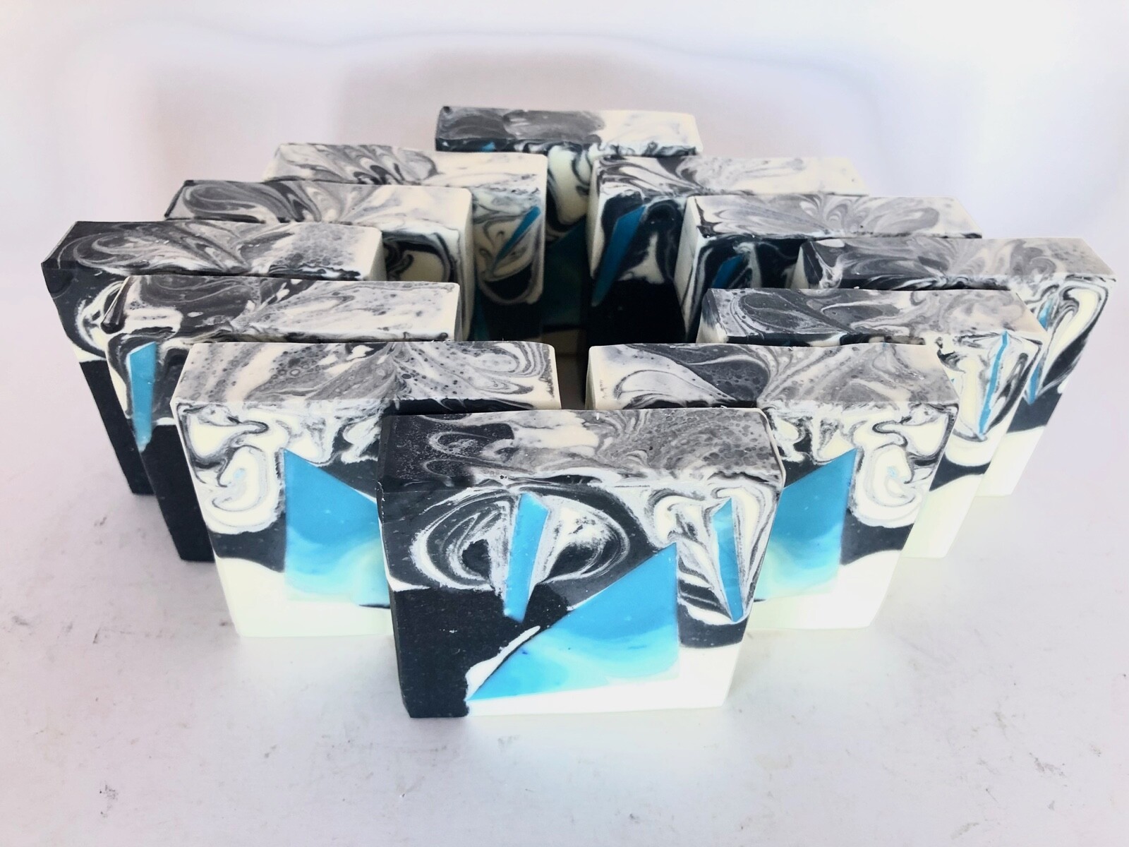 Soap FOR HIM Awesome Masculine scents Wedding birthday Party favors Coworkers