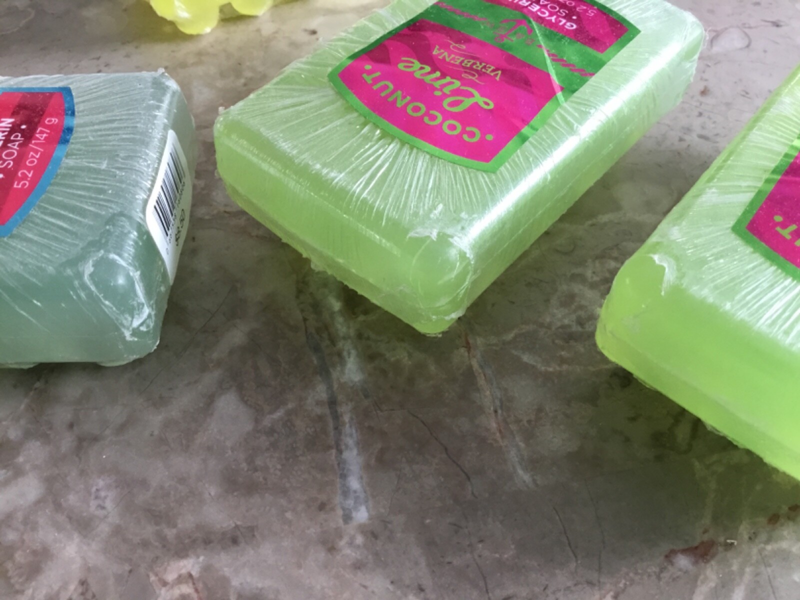 Bath & Body Works coconut lime, ocean melon, creamy almond glycerin bar lot of 4