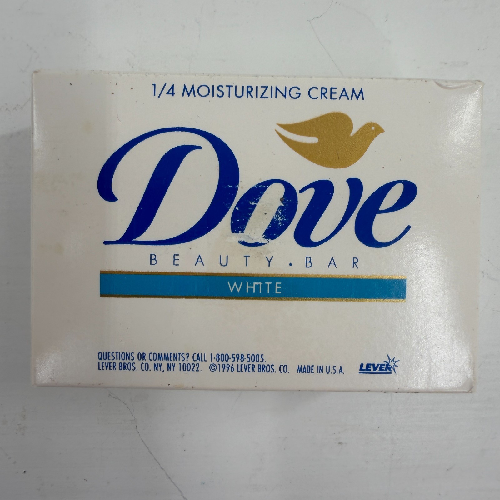 VTG 1996 Dove Beauty Bar Soap Sealed 4.75oz Lever Bros USA New Old Stock Prop Ad