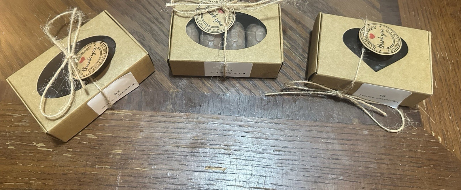 Honey based soap cinnamon scented pack of 4 mini soaps