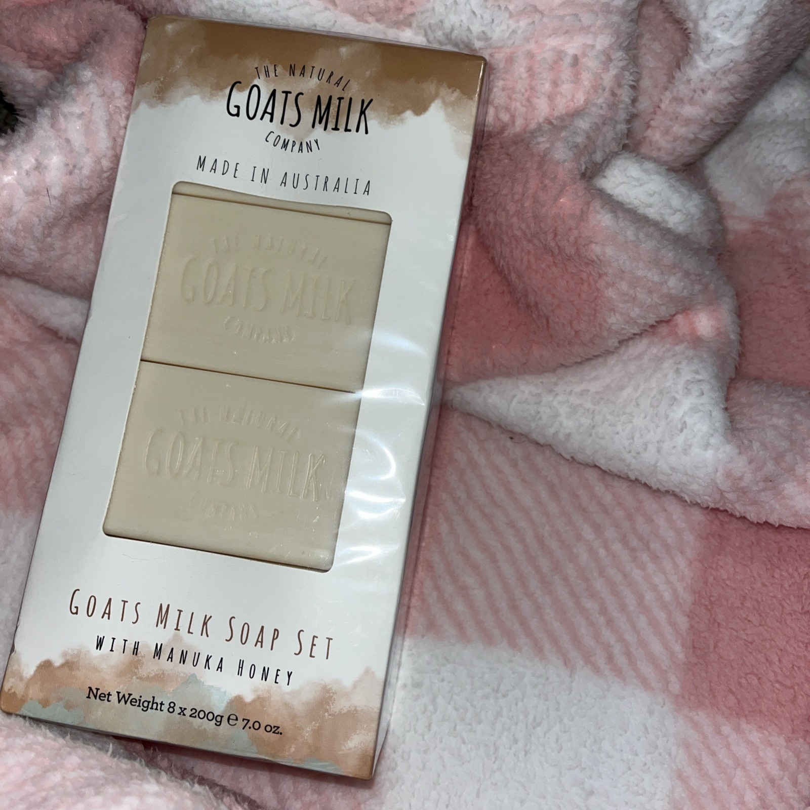 The Natural Goats Milk Co Goats Milk 8 Bars Soap Manuka Honey Made In Australia