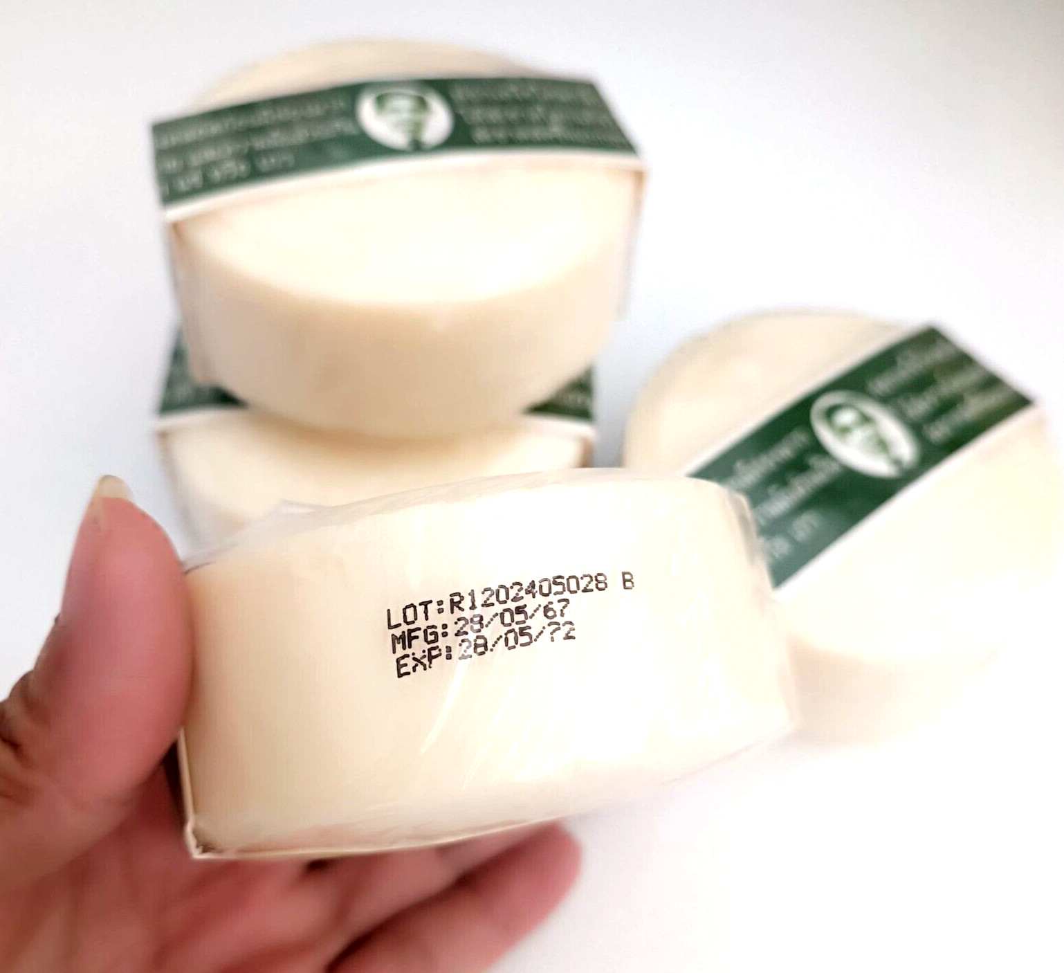 Rawar Herbal Distilled person Wear glasses soap Authentic Body musty 170g.x4