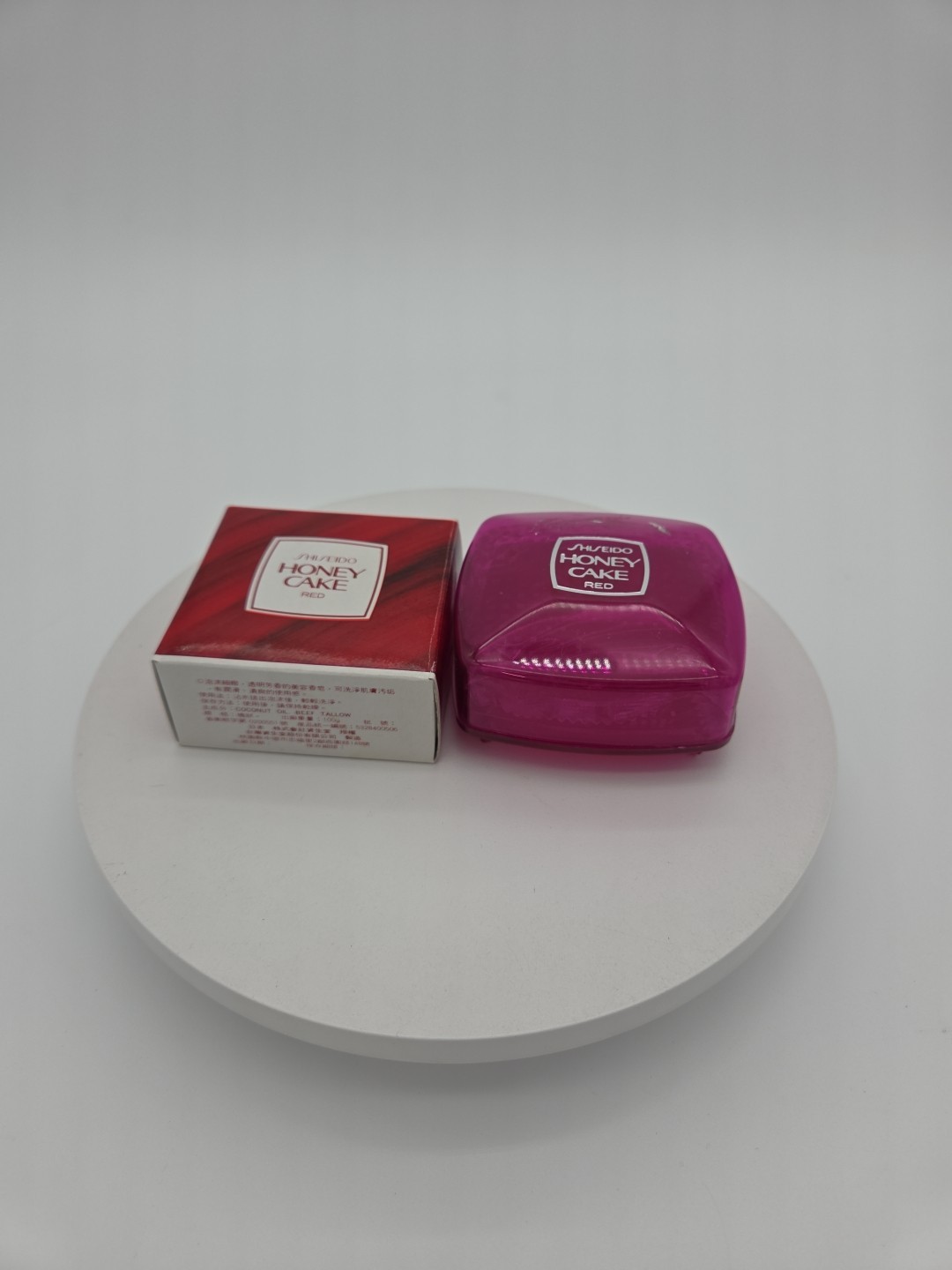 Shiseido Honey Cake Translucent Fragrance Ruby Red Soap 100g Box & Case 2 Pack