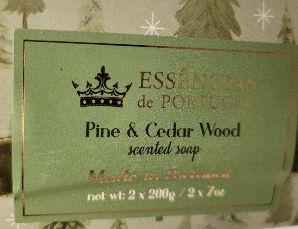 Essentials De Portugal 2 Pack 7 Oz Pine & Cedar Wood Scented Bar Soap Gift