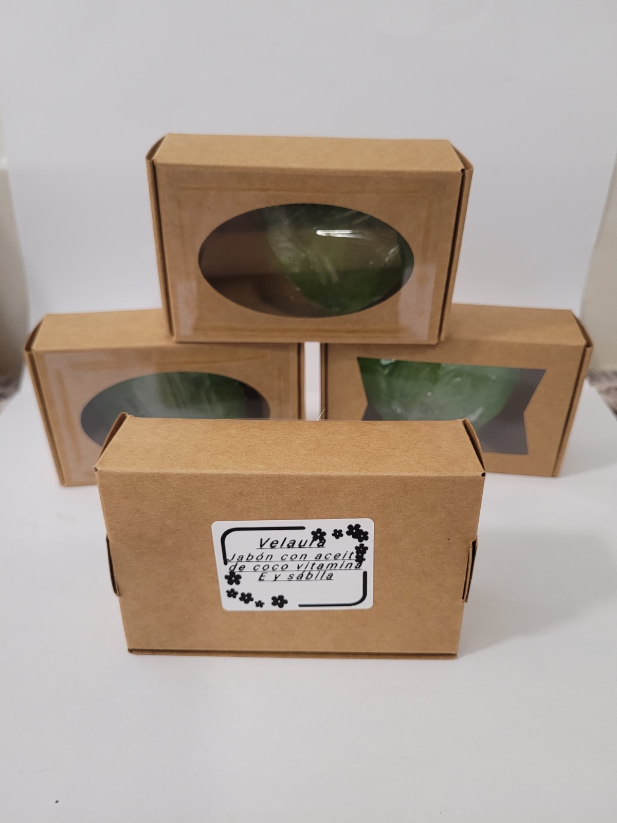 artisanal soap,4 Coconut oil, vitamin E & aloe vera soaps