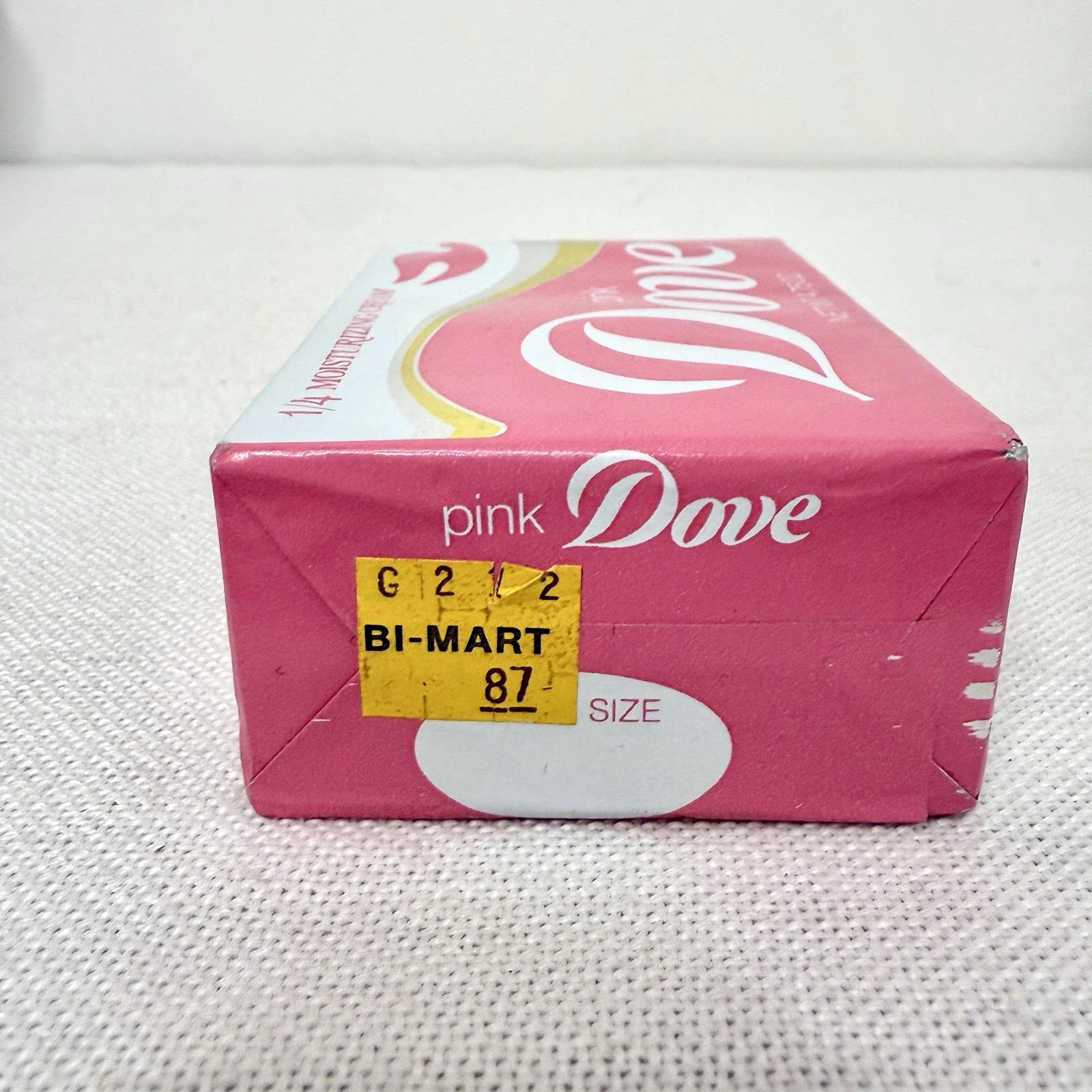 Vintage Pink Dove Soap 1/4 Moisturizing Cream 4.75 oz Bath Size New Old Stock