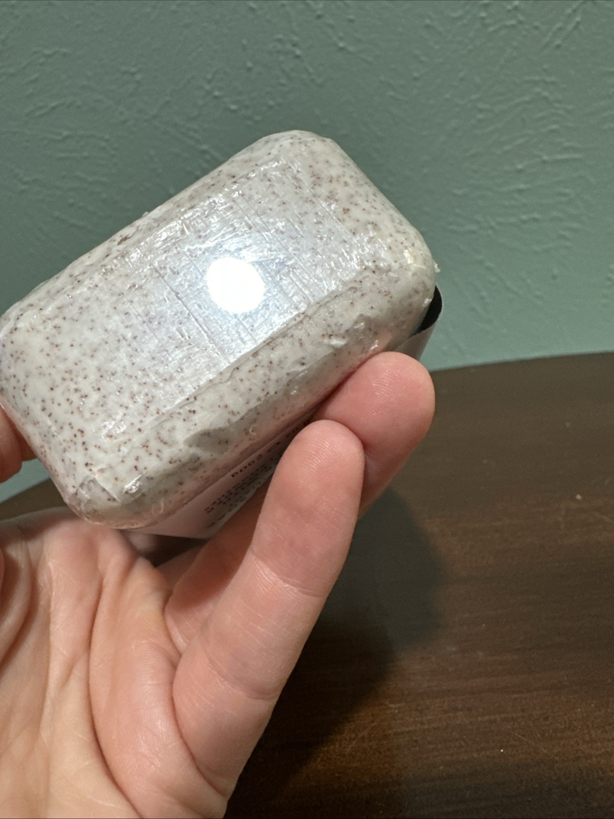 Mistral Exfoliating Body Soap For Men W 5% Apricot Seed Powder