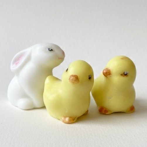Decorative springtime soap set: 4 chicks and 2 bunnies, 2” and 2.5”