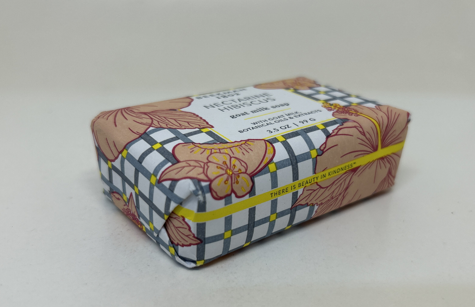 Beekman 1802 Nectarine Hibiscus Pure Goat Milk Bar Soap PALM SIZE 3.5 oz NEW