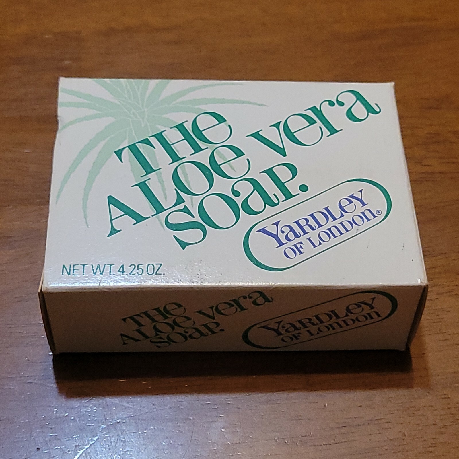 ALOE VERA YARDLEY OF LONDON BAR SOAP 4.25 RARE OLD VINTAGE NOS 2