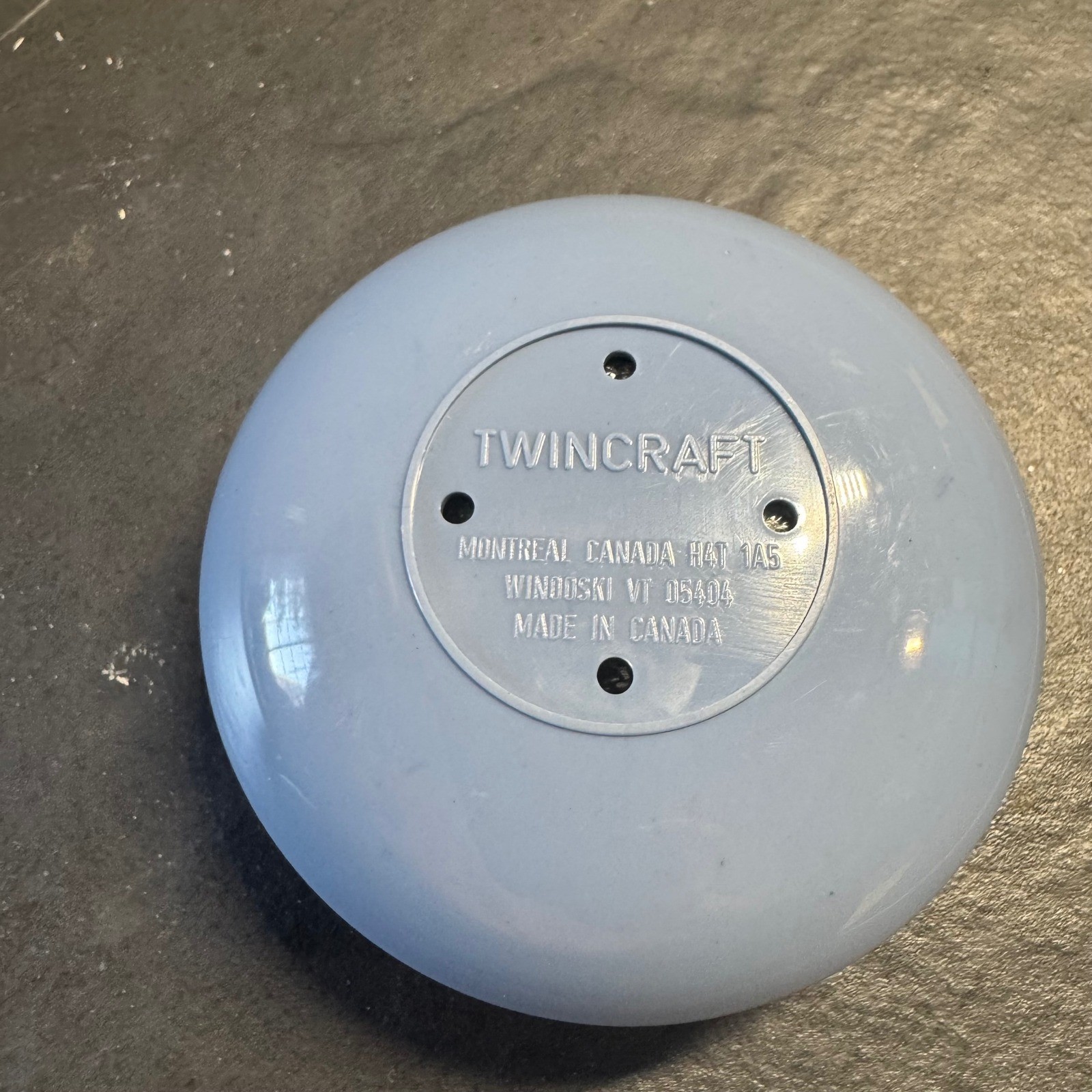 Twincraft SO Round Bar Soap with Blue Plastic Travel Case Made in Canada 3 inch