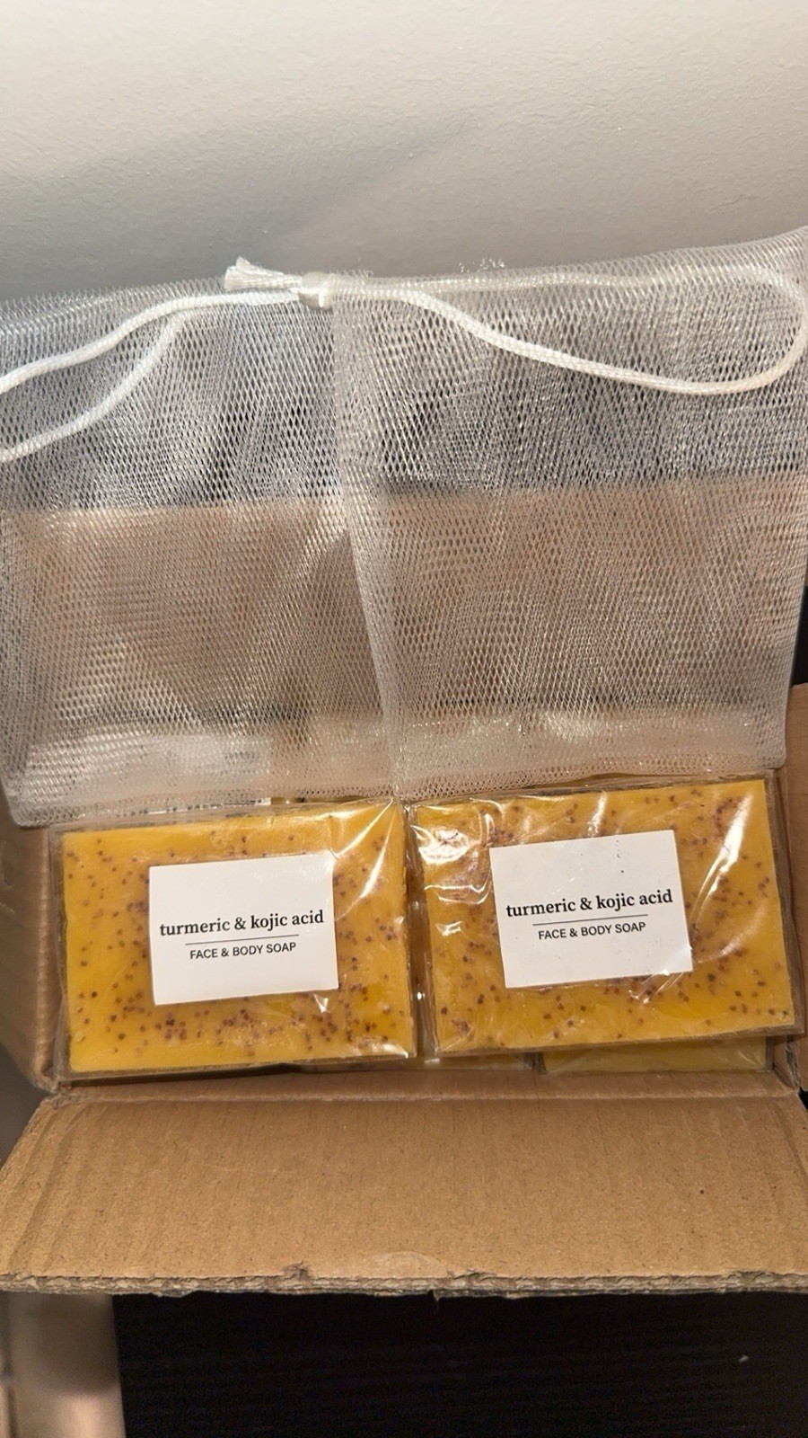 14-piece Turmeric Kojic Acid Brightening Soap Skin Lighten Dark Spots Helps Acne