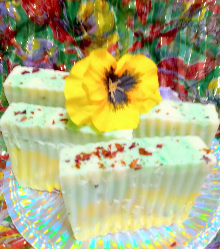 Yoni Organic Vaginal & Body Soap Bar Aloe Vera, Apple Cider V Chamomile Tea 4
