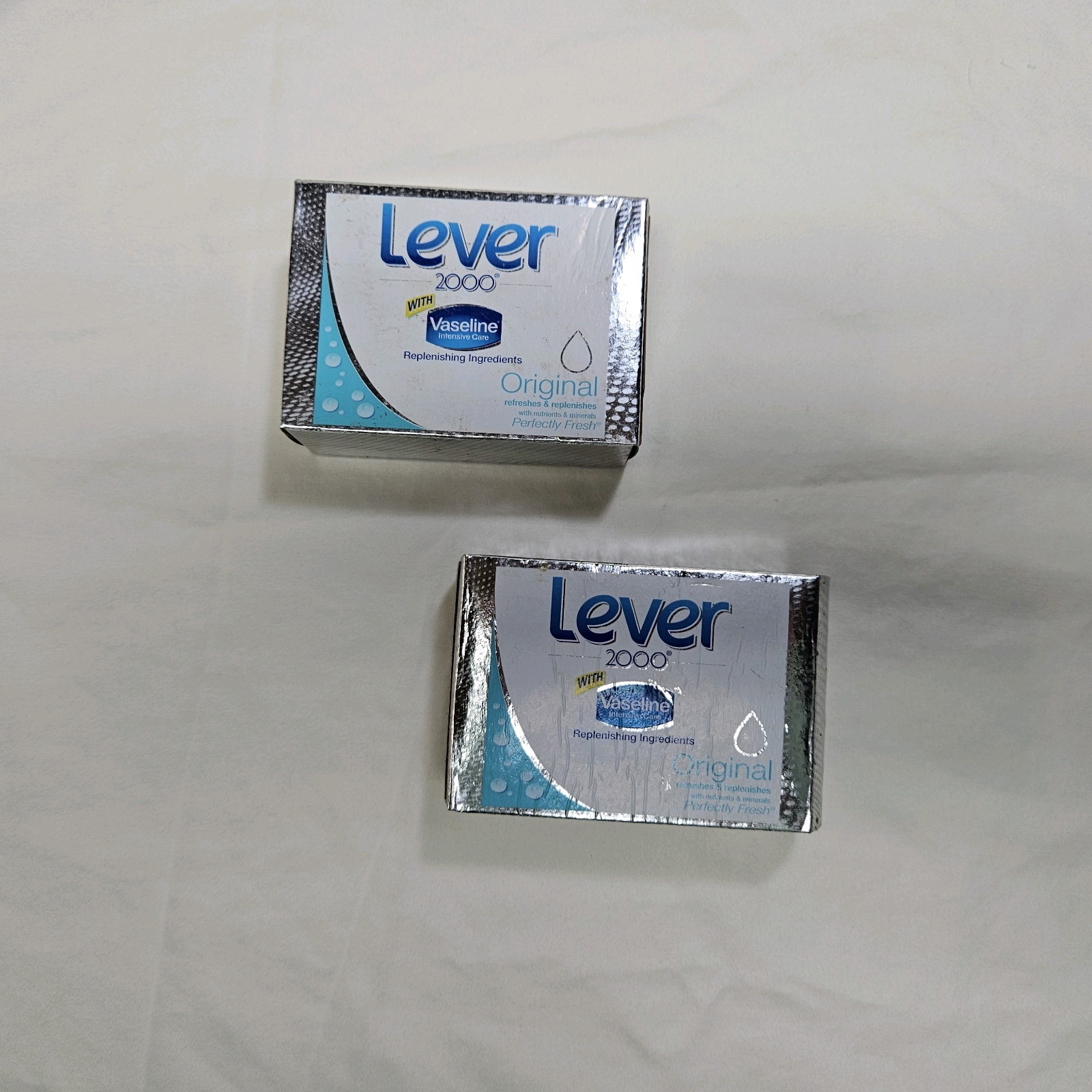Lever 2000 with Vaseline Petroleum Jelly Origial Scent. Unused 2 Bars