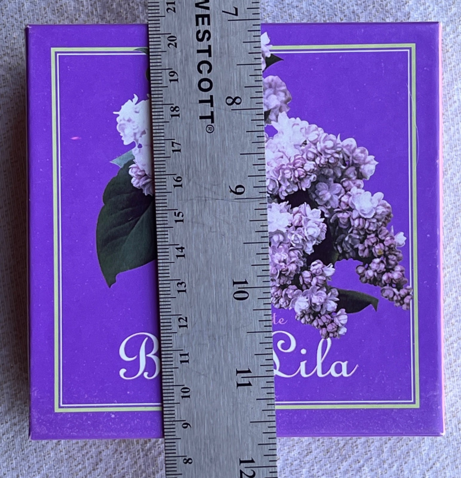 Petite Petite Blanc Lila Lilac Scented Soap Set Of Four 1.7 Oz Bars Gift Boxed