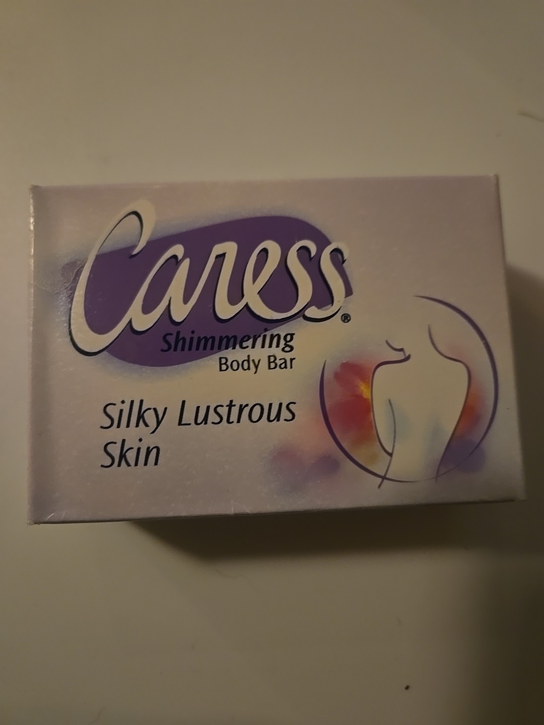 VTG Caress Shimmering Body Bar Silky Lustrous Skin Full Size 4.25 oz