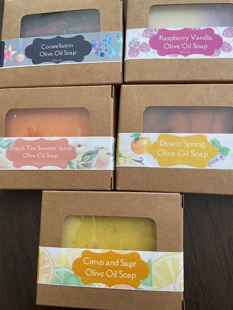 lot of 5 olive oil soaps cit+sage,Desert spr, Peach Tea scrub/ raspberrie (read