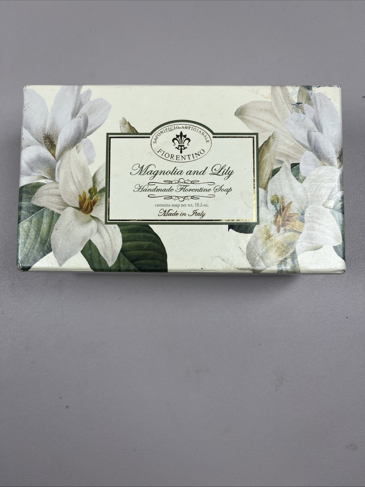 Saponificio Artiganale Magnolia and Lily Soap Handmade Bar 10.6 oz