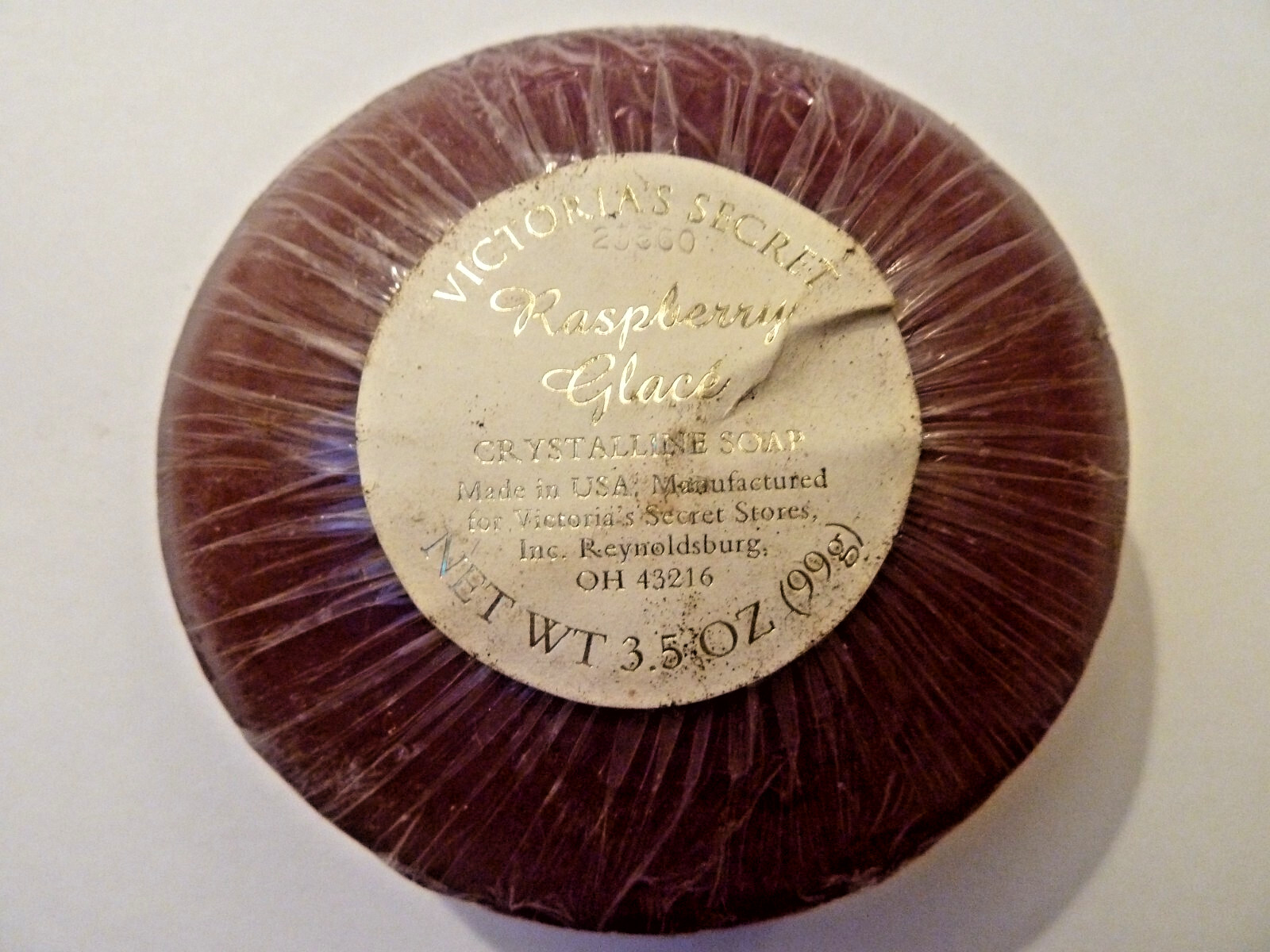 New Vintage VICTORIA’S SECRET Raspberry Glace Crystalline Soap 3.5 oz – Rare NOS