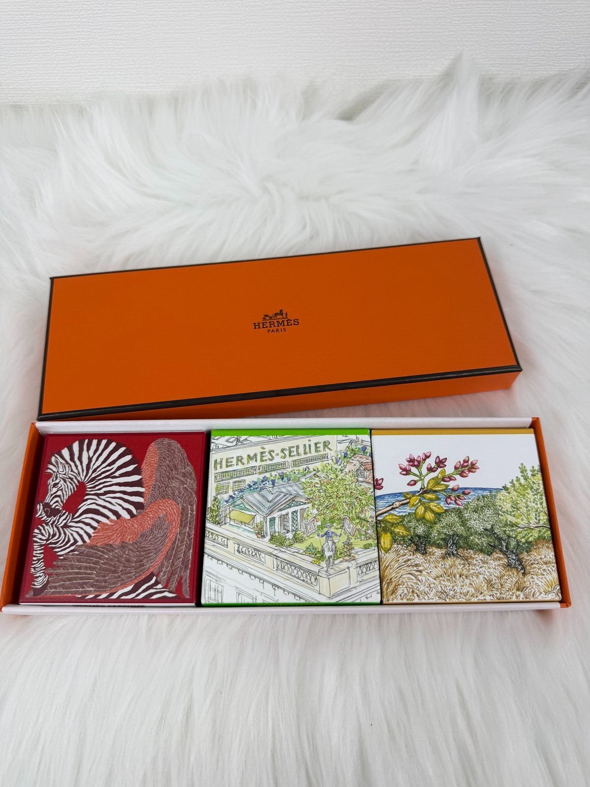 Hermes Perfumed Soap Gift Set 3 x 100g Un Jardin Rhubarbe Savon Authen