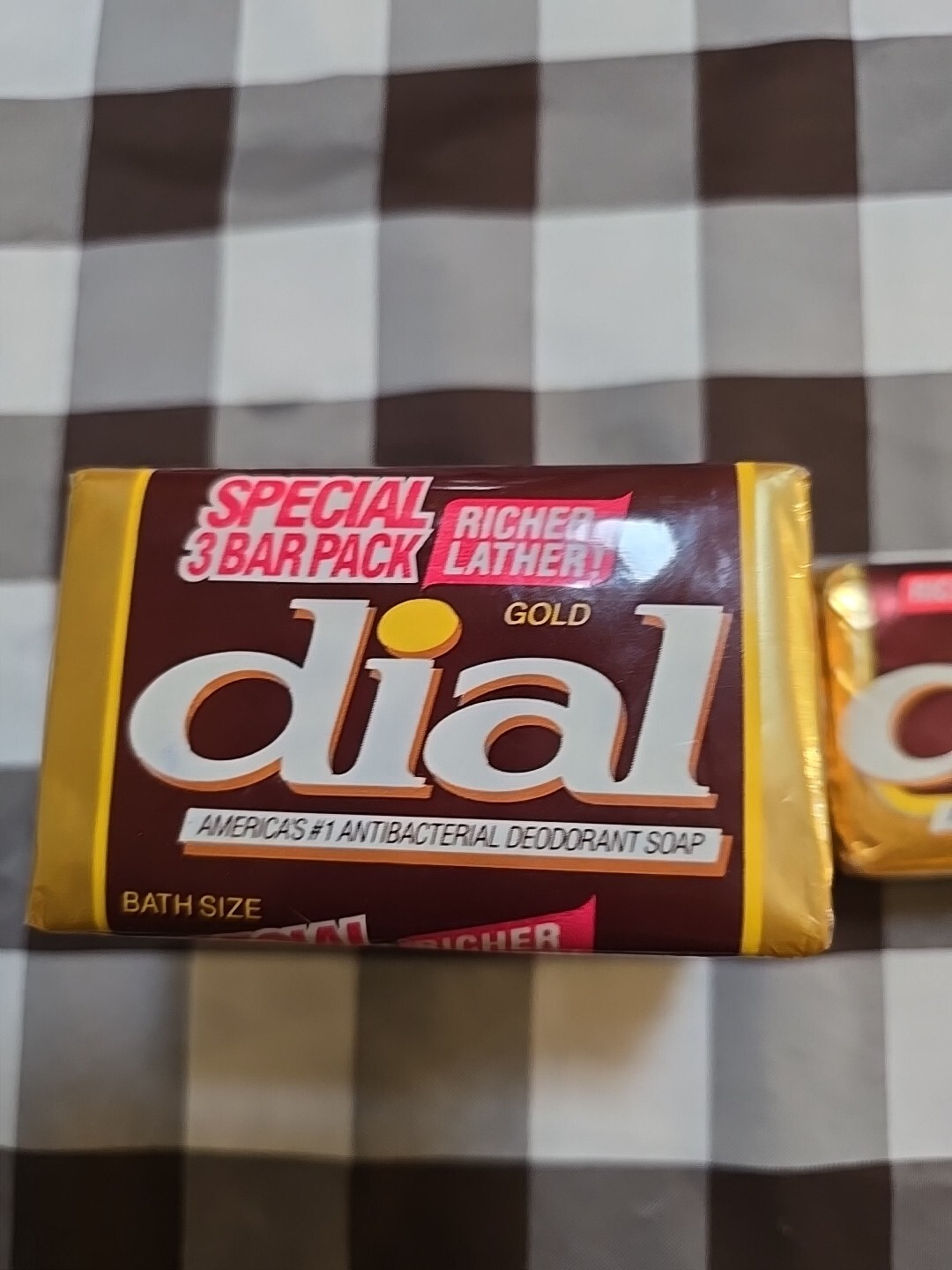 NEW 4-5 Oz. Bar Pack Vintage Dial Gold Bath Size Bars Soap Gold Foil Wrapper