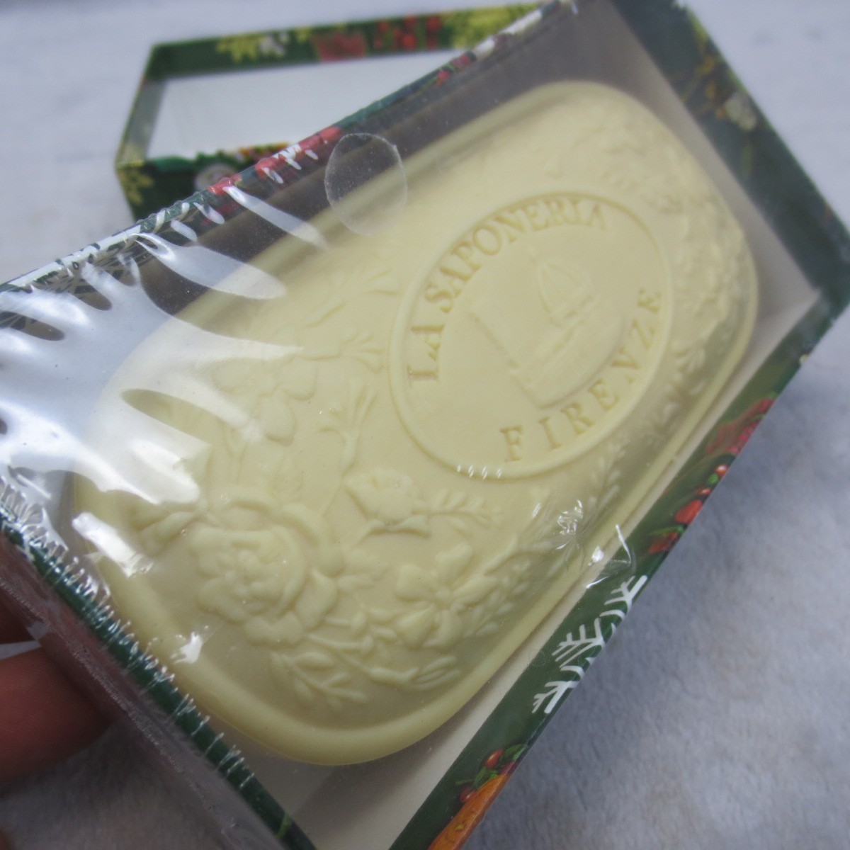La Saponeria Firenze Merry Christmas Soap 10.5 oz Tuscany Italy Gift Box NIB