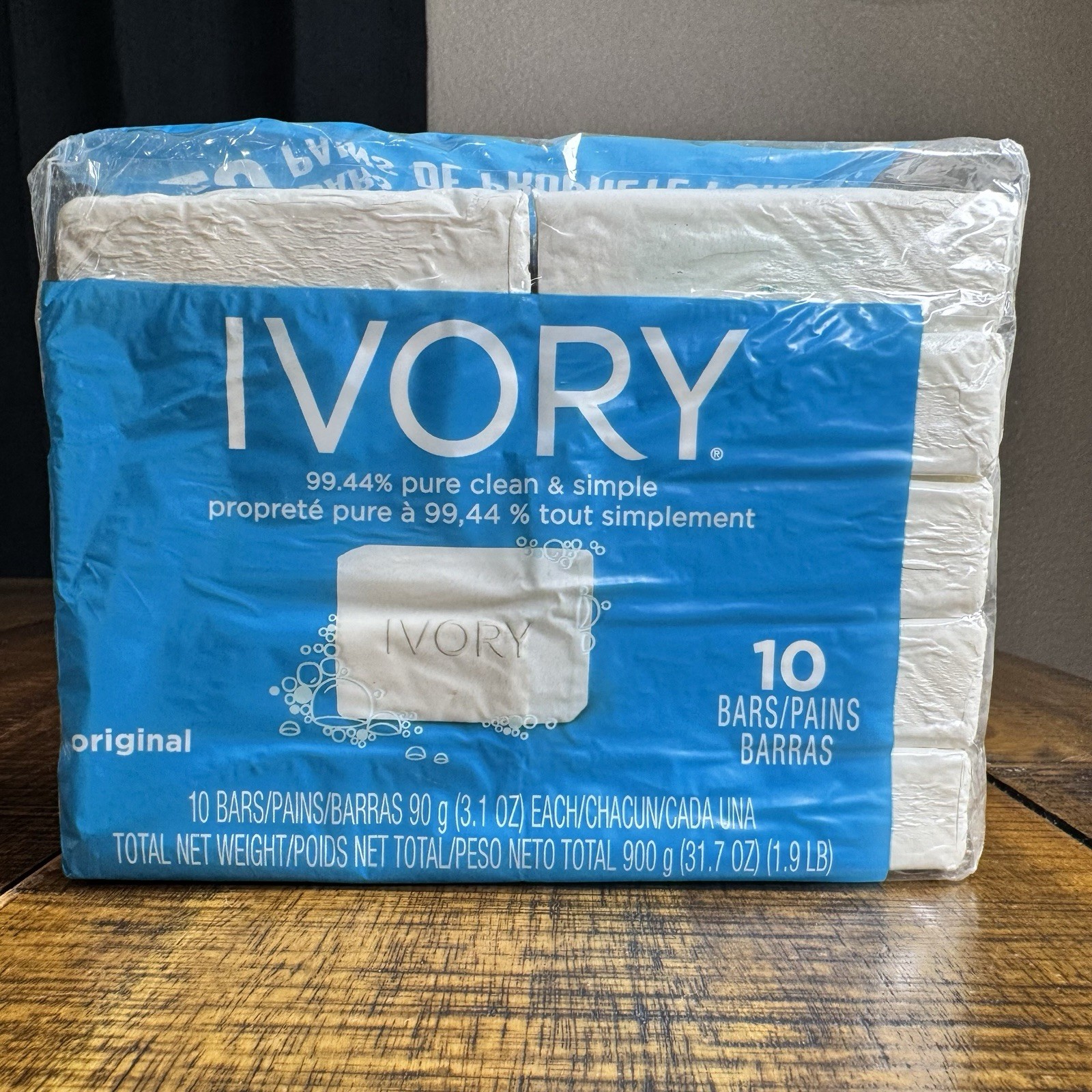 Ivory Bar Soap. 99.44% Pure Mild Body Cleanser Original Scent 10 Soaps VTG NOS