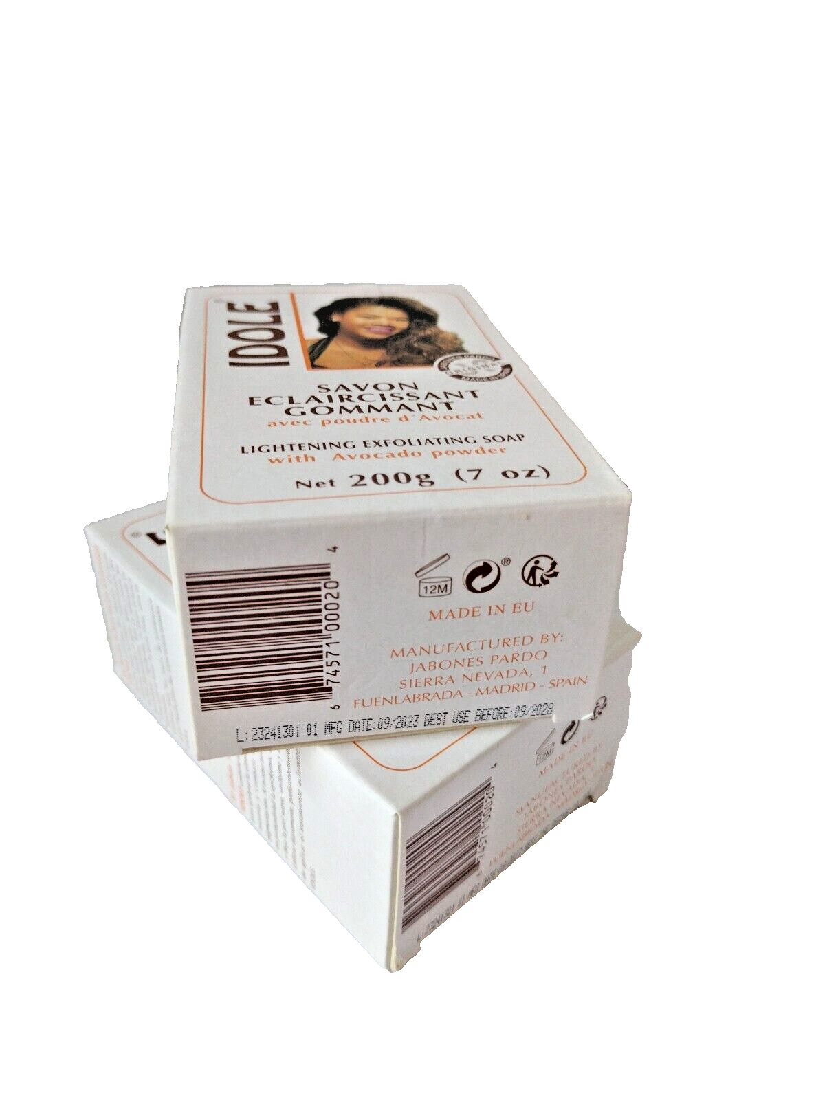 Pack Of 2 IDOLE Lightening Exfoliating Soap with Avocado Powder, 200g Each