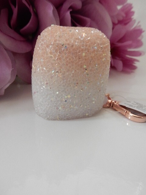 Bath & Body Works OMBRE PEACH BLING Pocket *Bac Holder Keychain Clip Case