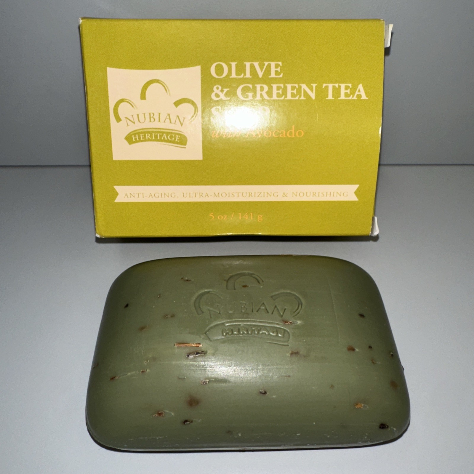 NUBIAN HERITAGE Olive & Green Tea Soap with Avocado & Green Tea Leaves 5 oz/141g