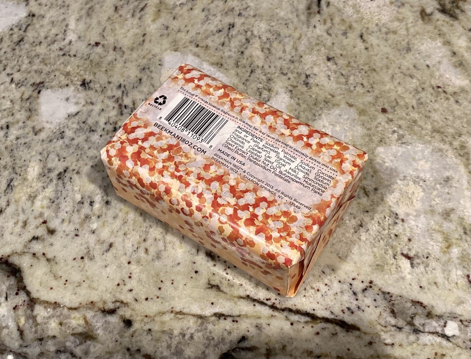 BEEKMAN 1802 Goat Milk Soap – Honey + Orange Blossom w/ Shea Butter 9 Oz / 255 g