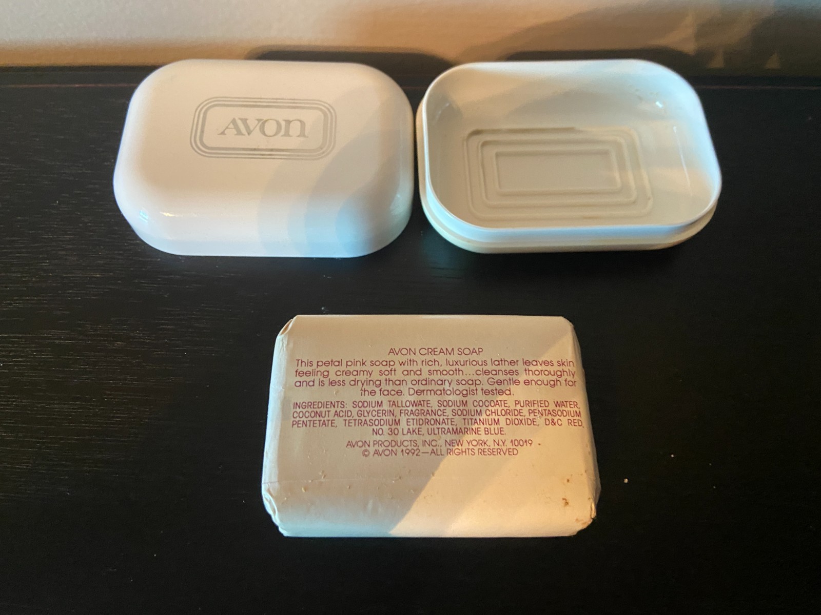 Vintage NEW SEALED Avon Petal Pink Cream Bar Soap & Container Holder