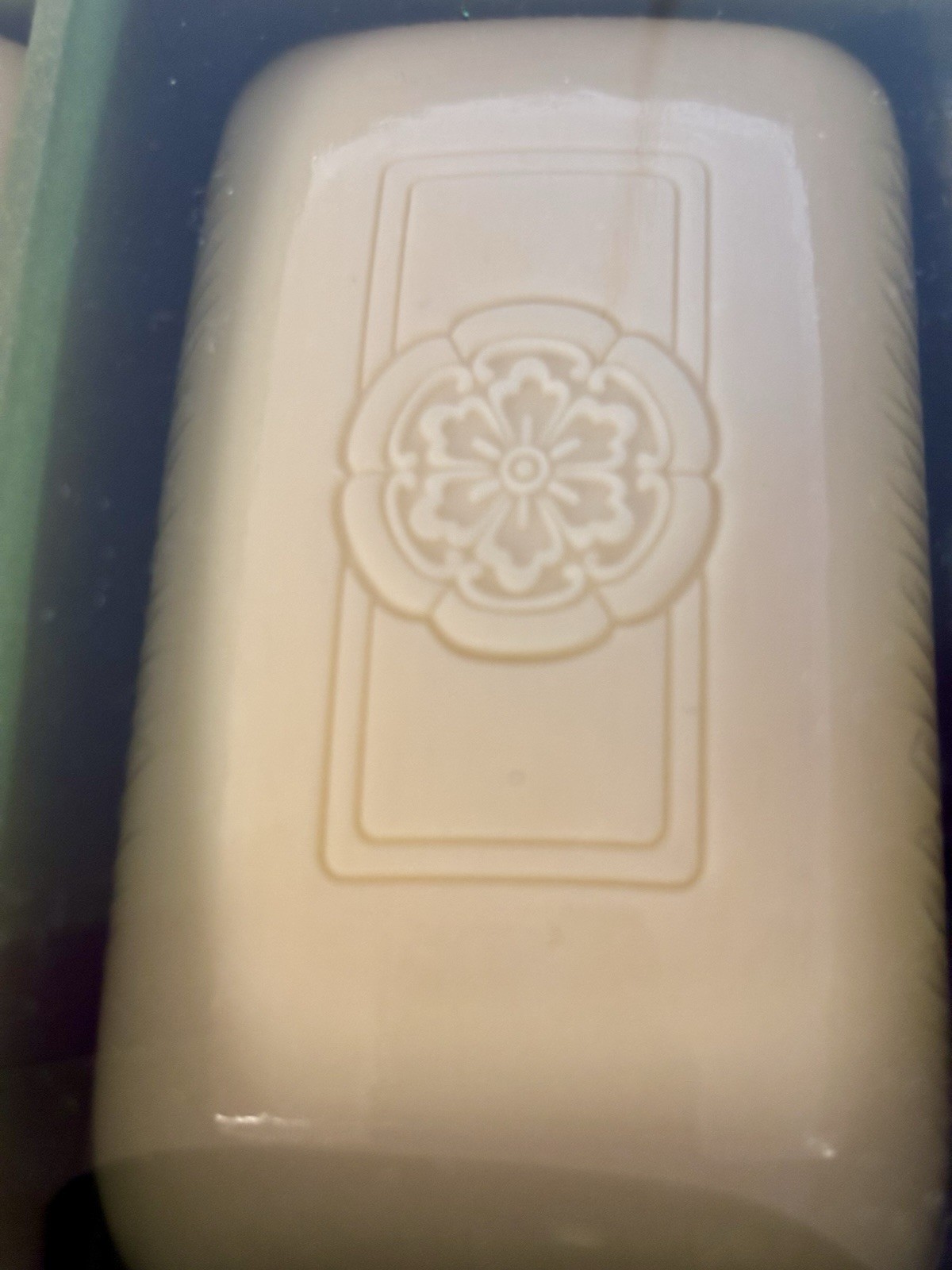 Lavender Soap Triple Milled, Punch Studio, 2 Bars Keepsake Box Oriental Fan