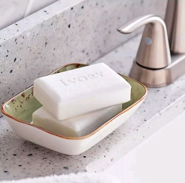 NEW! IVORY (6-BARS) 3.17 Oz. Bars ●NOTES OF ALOE● Pure Safe Clean & Simple 🫧.