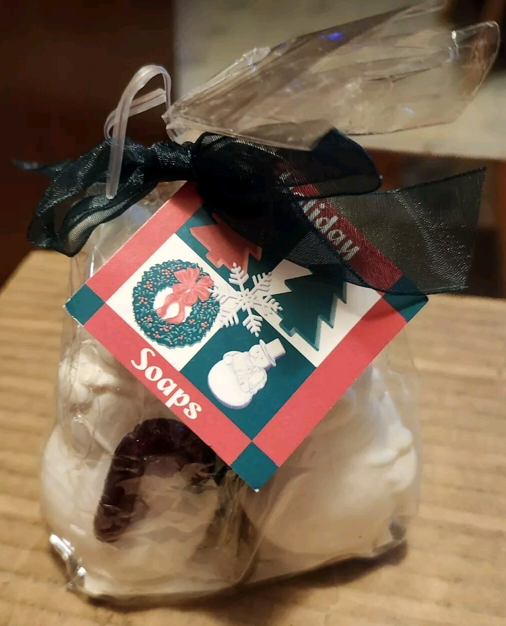 Twinscents Holiday Soaps Snowpeople