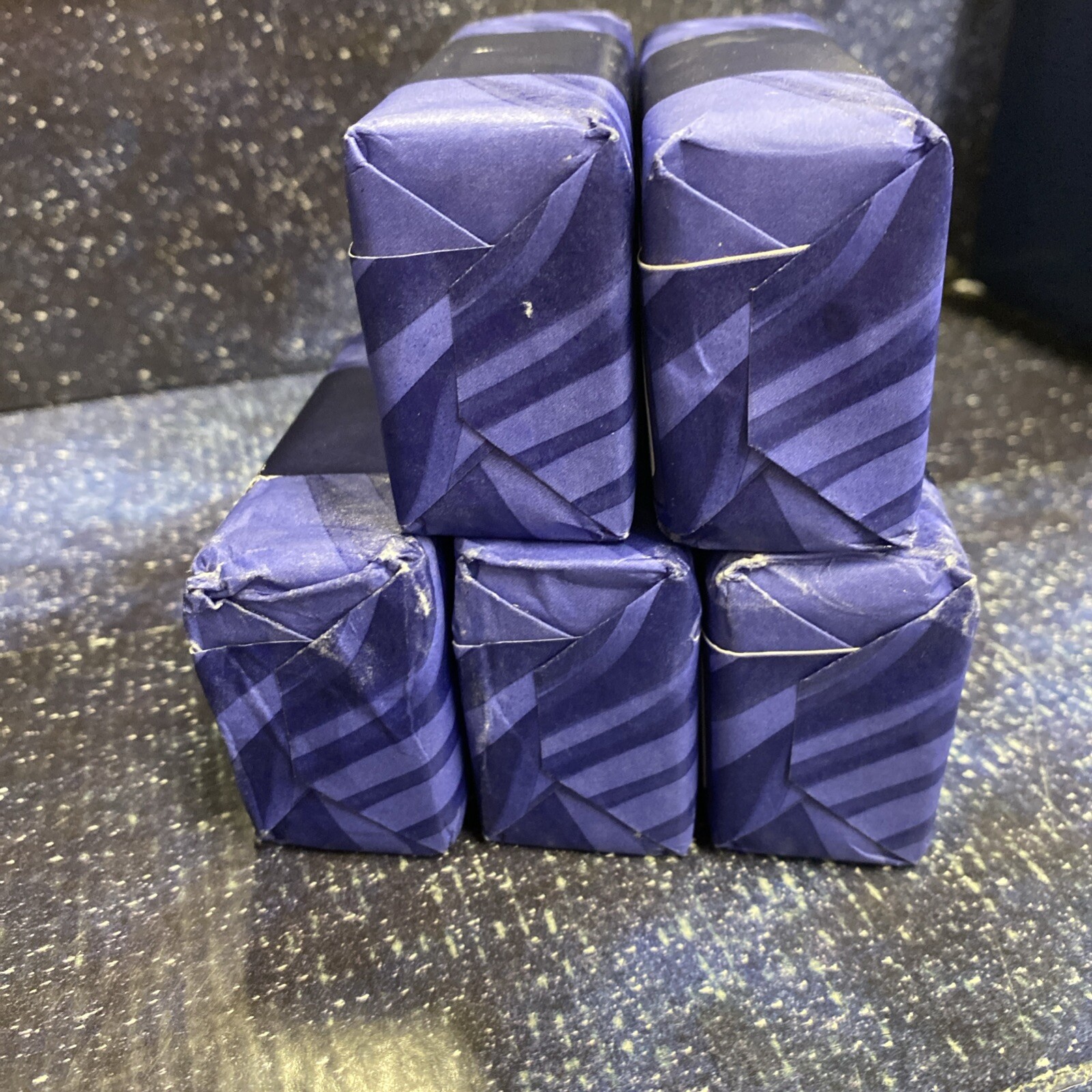 5X Deep Ocean Shea Butter Cleansing Bar 5 oz Bath & Body Works – Damaged Box