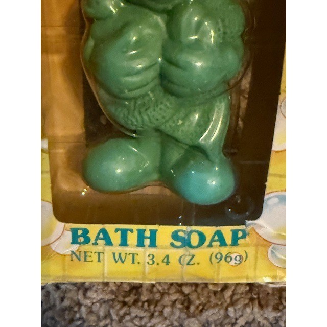 Vintage Mickey Mouse Bath Soap 3.4 oz. 1990s Disney Collectible New in Box