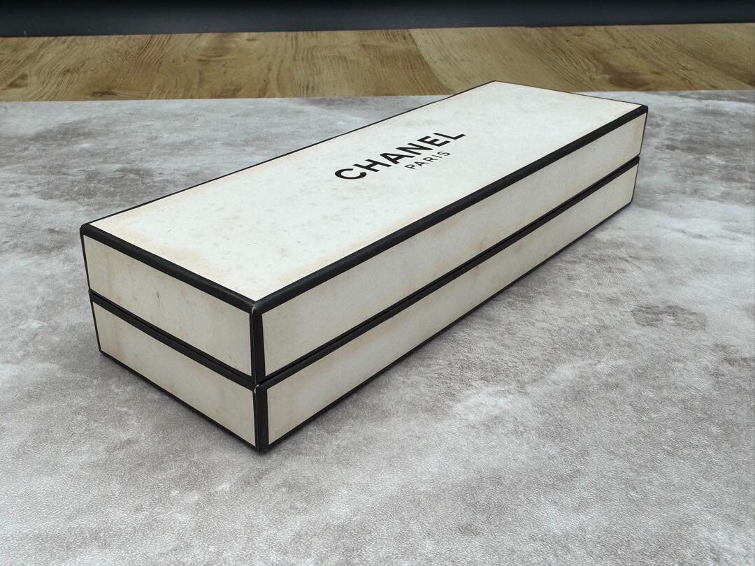 CHANEL Savon N°19 75g 2 pieces body soap+EDT Brand new, unused, ships from Japan