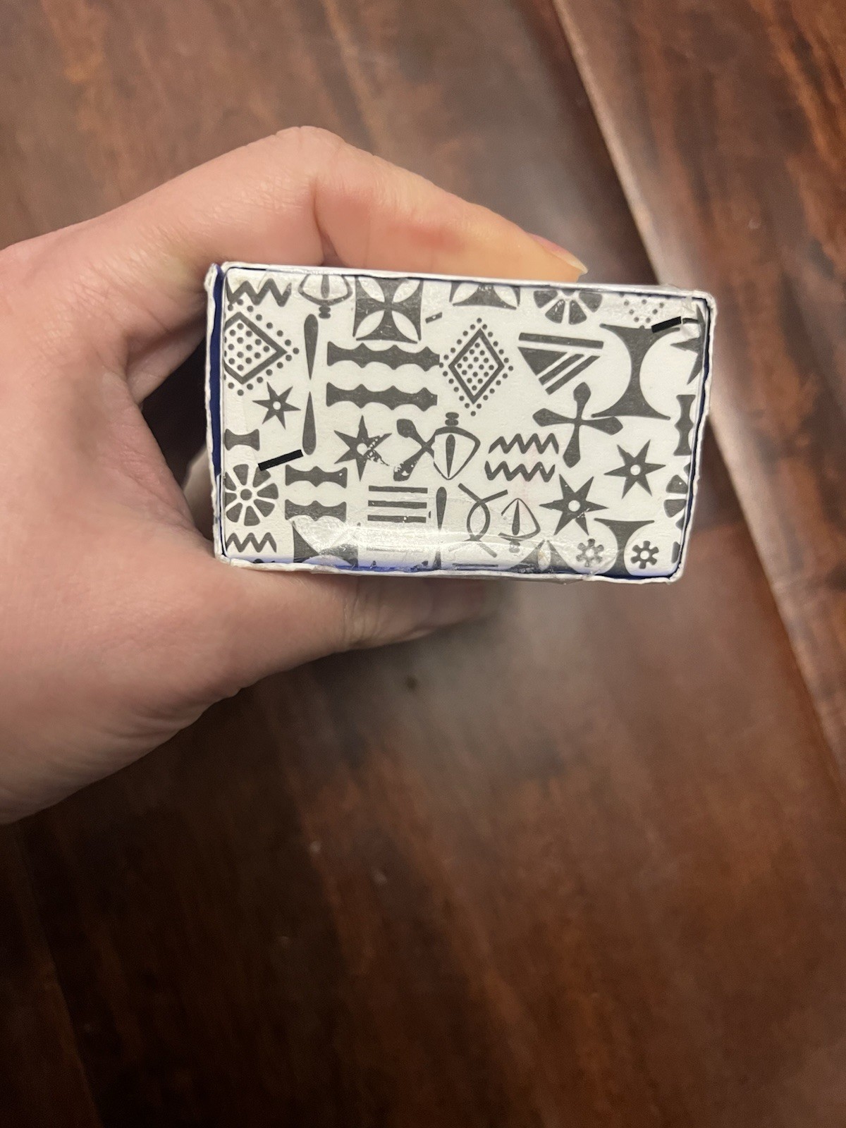 Drunk Elephant Pekee Bar – Multi-Tasking Face Wash and Moisturizing Bar. 4 oz
