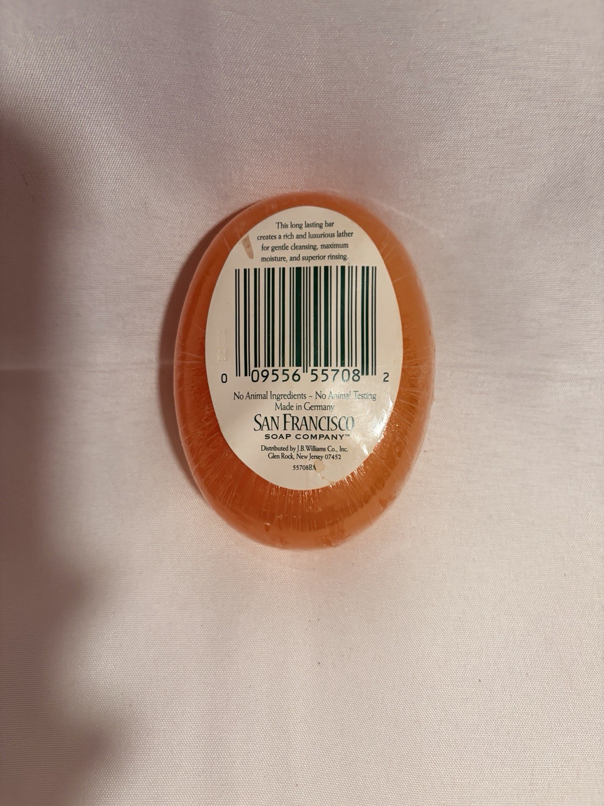 VTG San Francisco Soap Co Glycerin 4.2 oz Fruit Temptations Fresh Apricot Bar