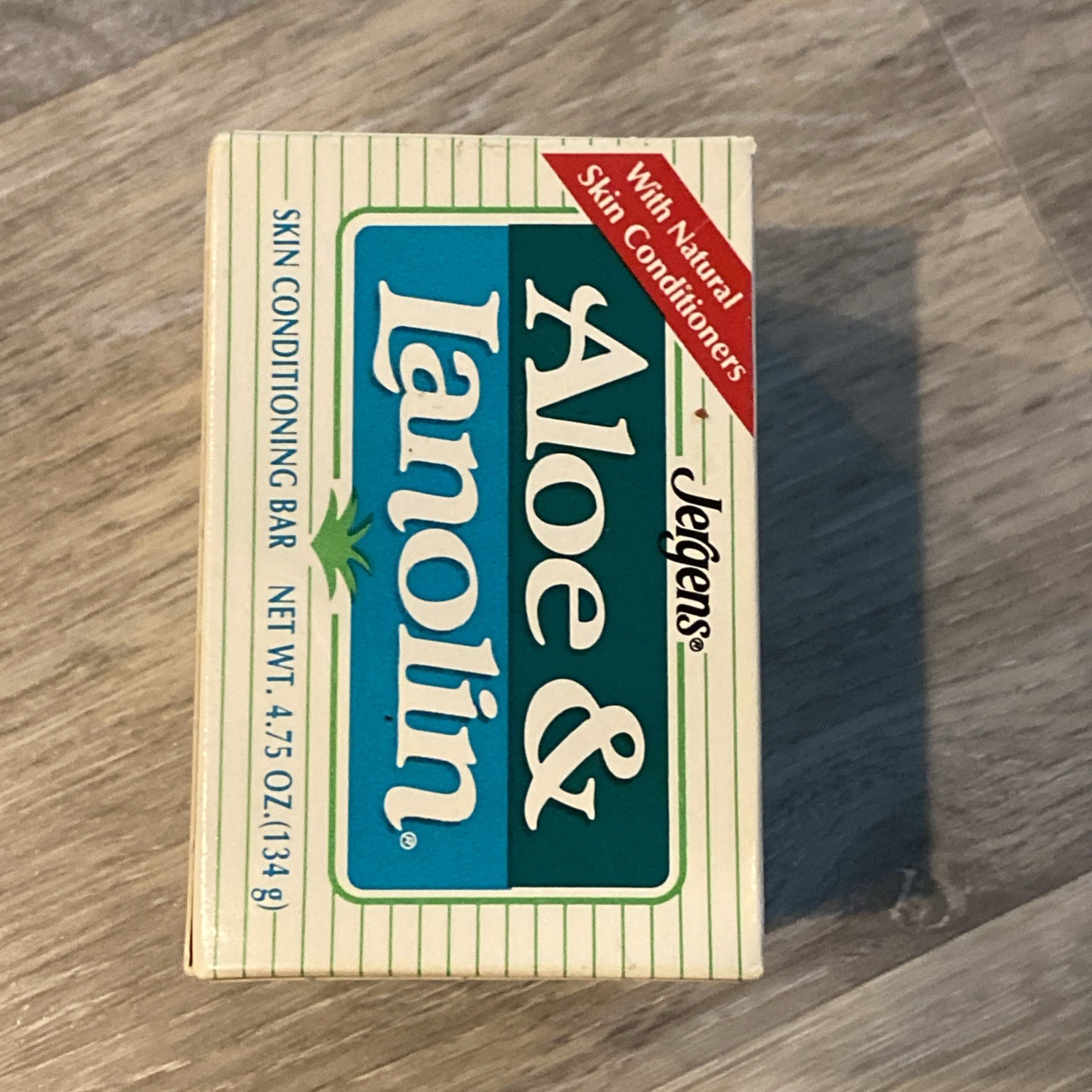 RARE 2 Pack Vintage Jergens Aloe & Lanolin Skin Conditioning Soap Bar NOS 3.5 oz